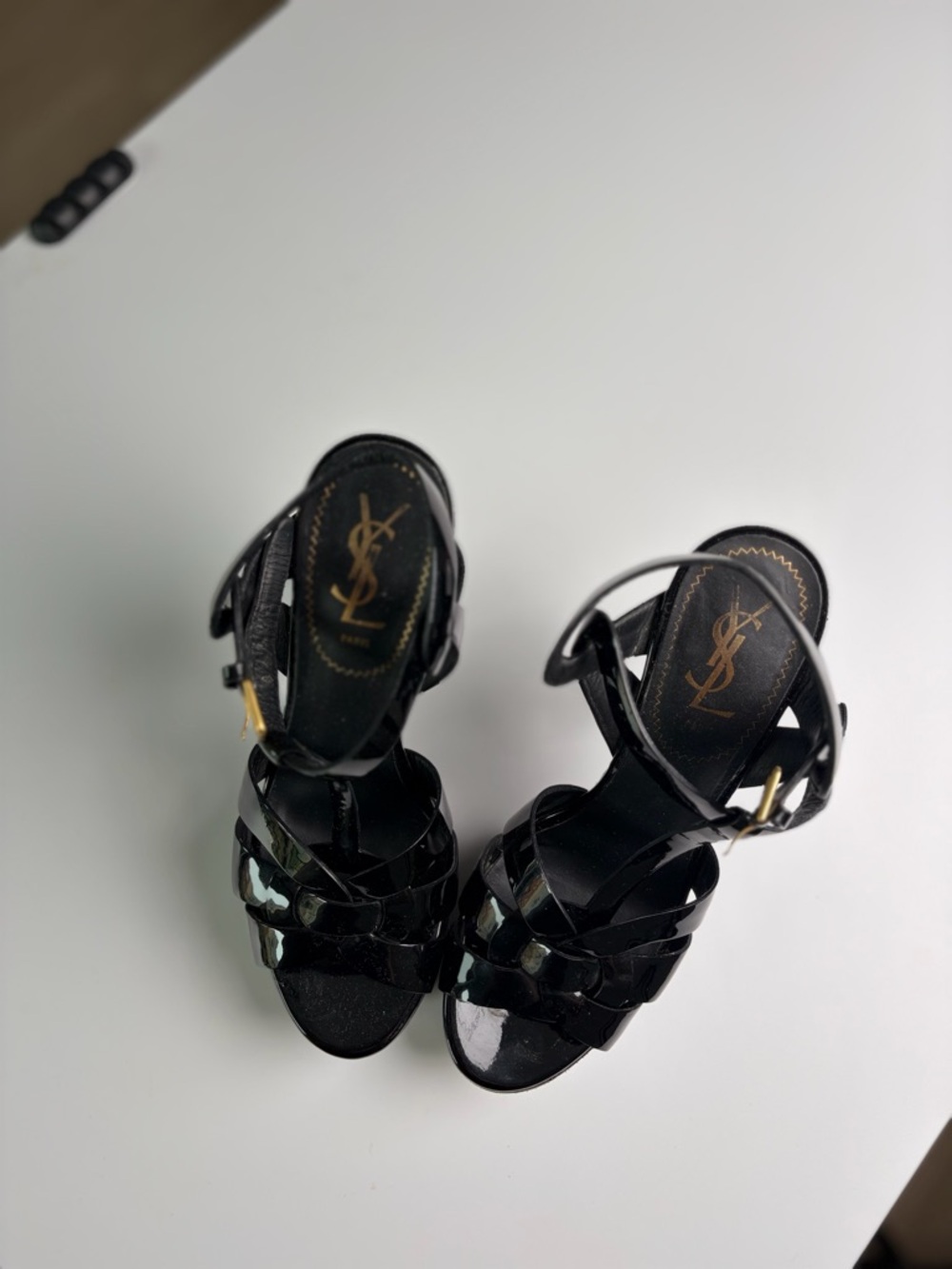 Saint Laurent Black Patent Leather T-Strap Platform Heels size 37 1/2 - Picture 4 of 6